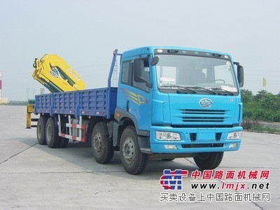 東風(fēng)153后八輪隨車吊廠家報價及運(yùn)輸服務(wù)全解析